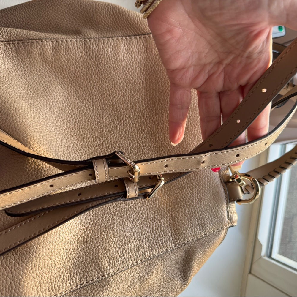 Micheal Kors  Tan Leather Backpack - Picture 12 of 16